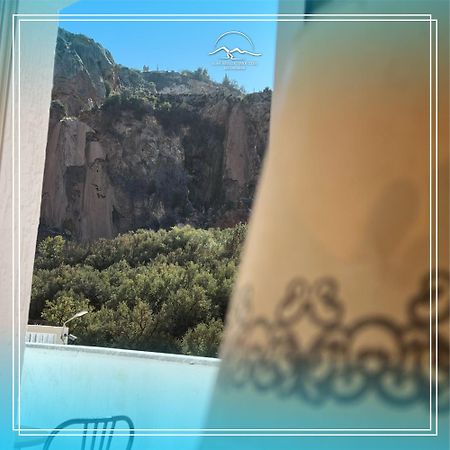 Hotel Amalou Imouzzer Ida Ou Tanane Buitenkant foto